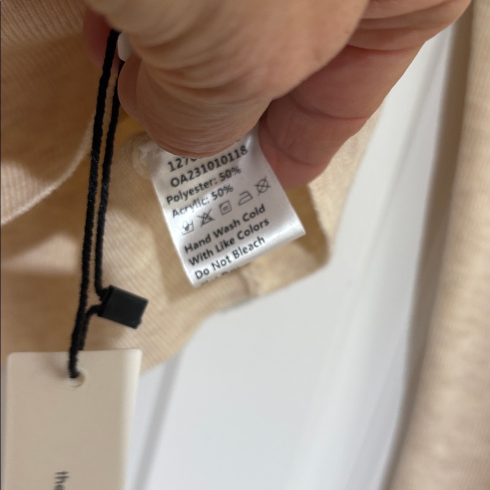 Commense Elegant Soft Apricot Off-Shoulder Wrap Long-sleeve Sweater - Picture 8 of 8
